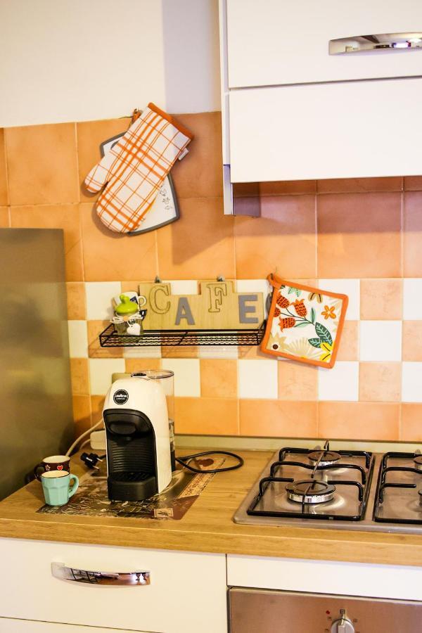 Apartamento La Rosa Scarlatta Viterbo Exterior foto
