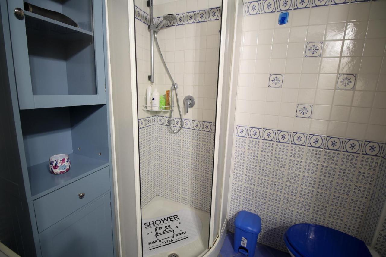 Apartamento La Rosa Scarlatta Viterbo Exterior foto